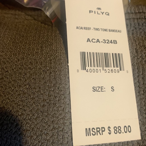 Pilyq Two Tone Color Block Bandeau Bikini Top - Picture 10 of 11